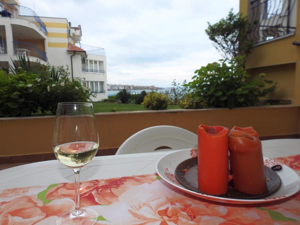 Golden Wave Apartment Sozopol Esterno foto