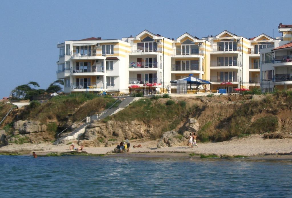 Golden Wave Apartment Sozopol Esterno foto